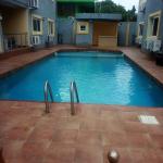 Serviced Furnished 3Bedroom Apartment@ West Airport