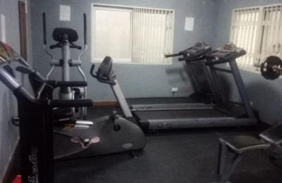 Serviced Furnished 3Bedroom Apartment@ West Airport