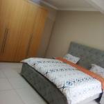 Serviced furnished 2 Bedroom flat@ Airport