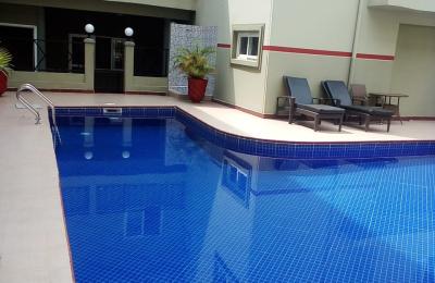 Serviced furnished 2 Bedroom flat@ Airport