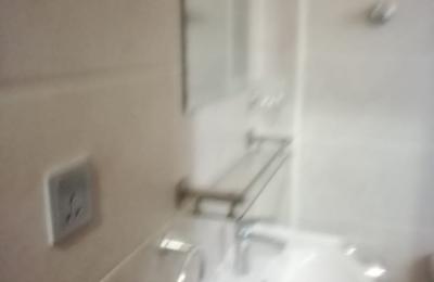 Ultra modern semi furnished 2bedroom apartment@ Adjringanor