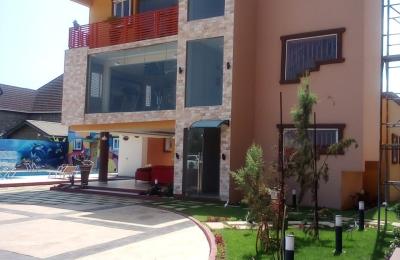 Executive 2Bedroom apartment@ West Trasacco