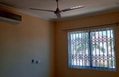 3Bedroom Semi detached house@ West Trasacco