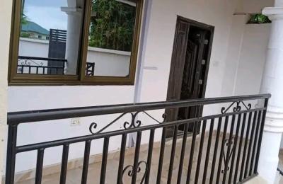 2Bedroom Hoise@ teshie Lekma