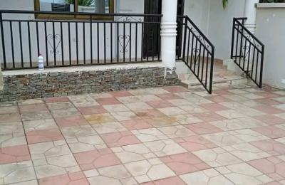 2Bedroom Hoise@ teshie Lekma