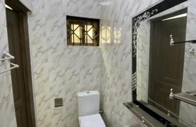 2Bedroom house@ Botwe starbite