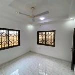 2Bedroom house@ Botwe starbite