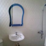 1)2 bedroom apartmebt@ old ashongman