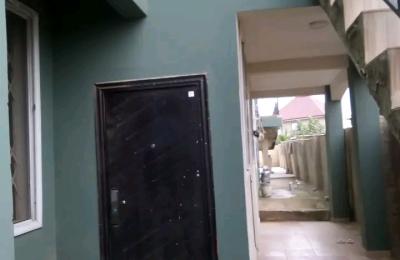 1)2 bedroom apartmebt@ old ashongman