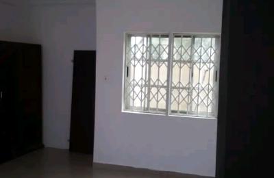 1)2 bedroom apartmebt@ old ashongman