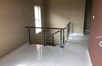 Luxurous 5Bedroom House@ Mempasem