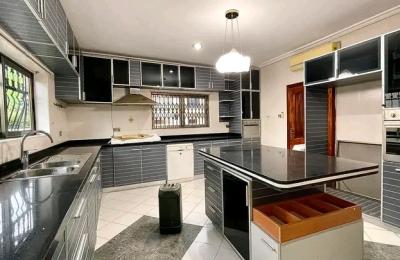 4Bedropm House@ Cantonment
