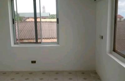 Executive 2 bedroom aparrment@ adenta barrier