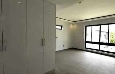 Ultra modern 3Bsdroom Townhouse@ East legon Adjringanor