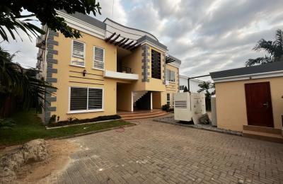 3Bedroom Apartment@ Adjringanor