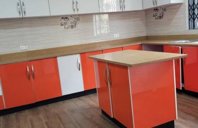 2Bedroomn apartmrnt@ tseaddo