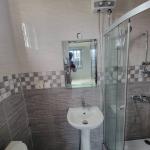 2Bedroomn apartmrnt@ tseaddo