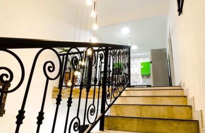 Serviced furnished 3Bedroom Apartment@ Tseaddo