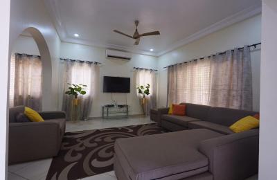 Furnished 4Bedroom ouse@ North Risge
