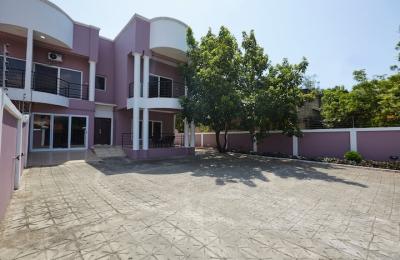 Furnished 4Bedroom ouse@ North Risge