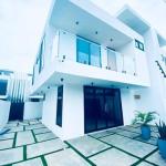 4bedroom House@ Botwe school junction