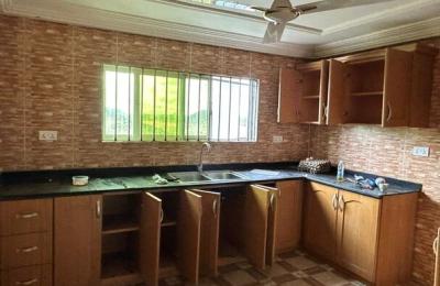2bedroom apartment@ agbogba