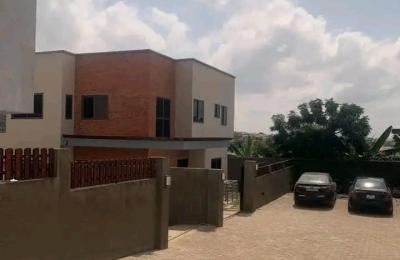 4bedroom House@ kwabenya