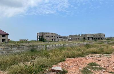 AUTHENTIC PACKAGES ON FULL PLOTS @ TEMA COMMUNITY 25 DEVTRACO