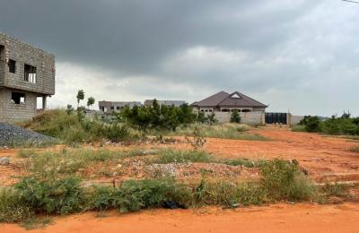 MODERN DEMARCATED REAL ESTATE PLOTS @ TEMA COMMUNITY 25 DEVTRACO